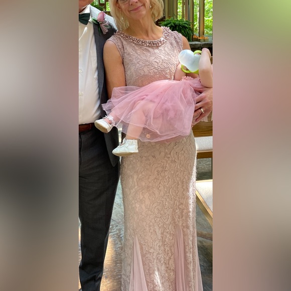 Alex Evenings Mermaid  Lace Evening Gown. Mother of the Bride/groom. - Picture 14 of 15